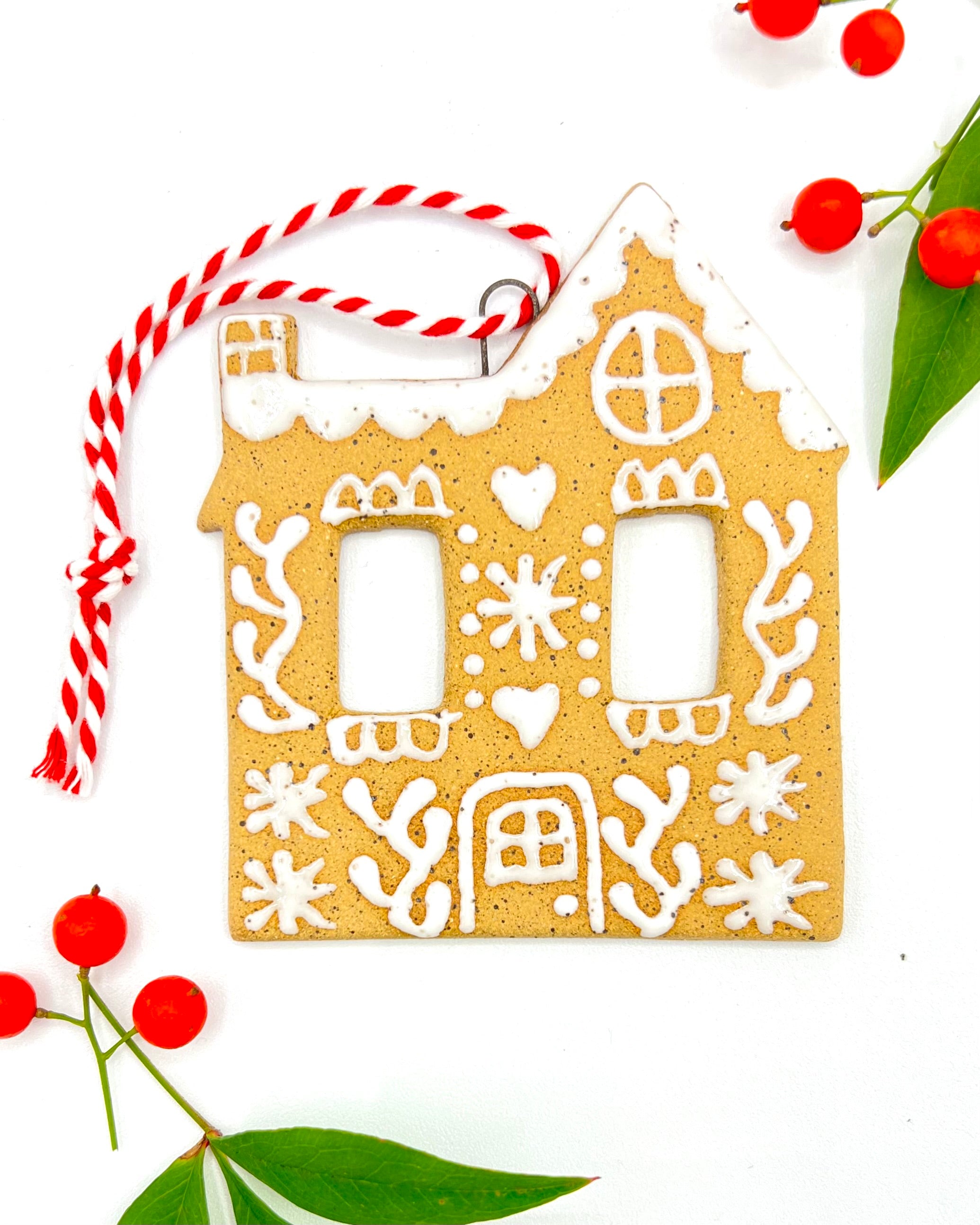 Coastal Gingerbread Ornament