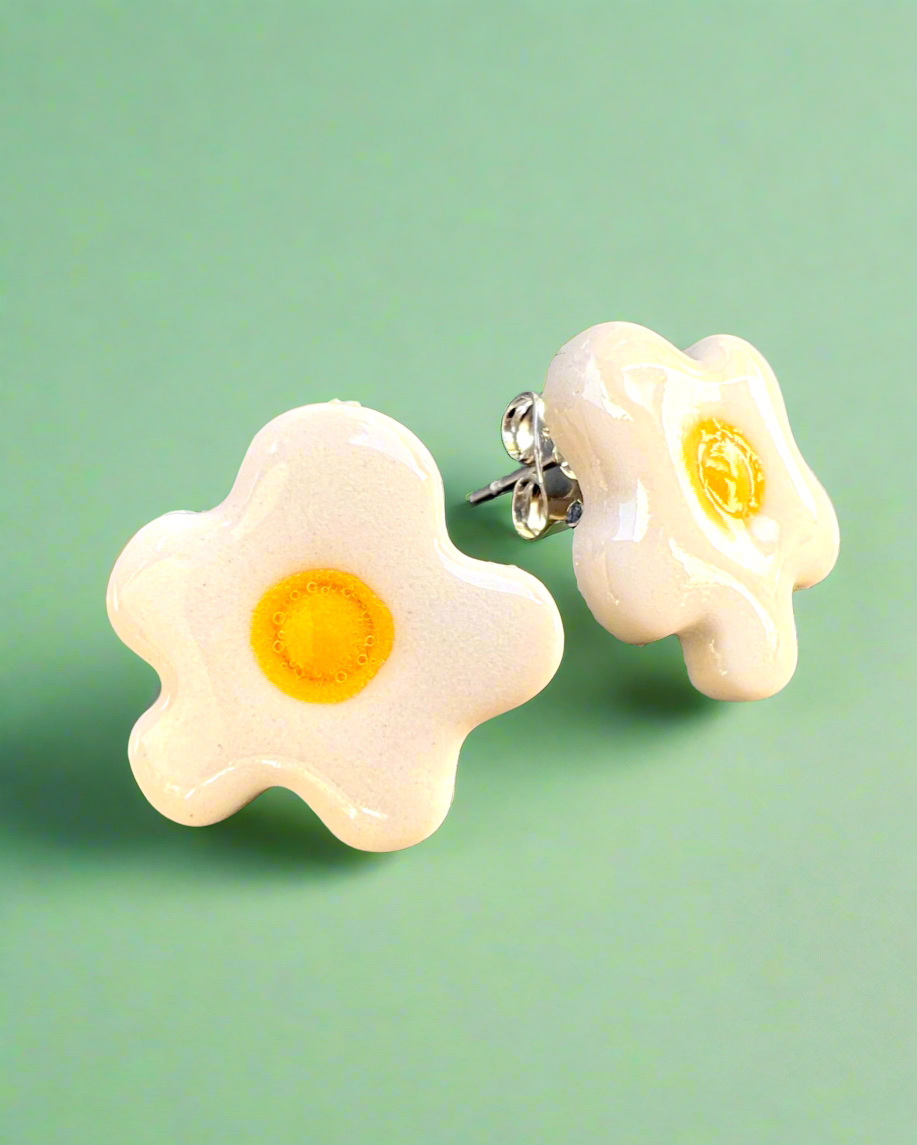 Egg Flower Stud Earrings